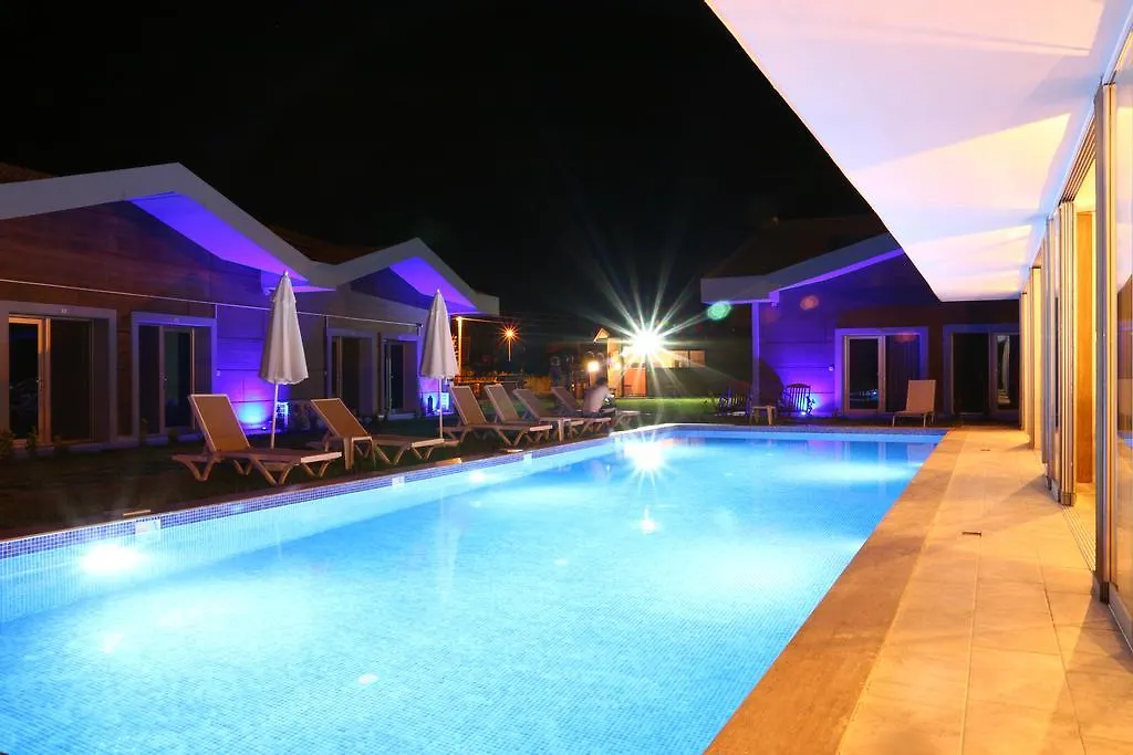Aparthotel La Vida Otel Urla